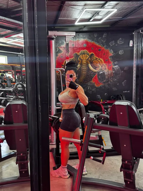 Sweat + discipline = irresistible curves