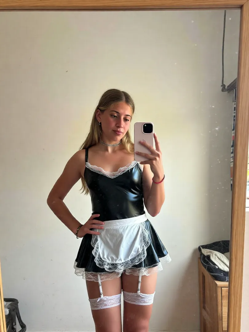 um… i put on this cute maid outfit today and now i feel so exposed… i’m really nervous posting this