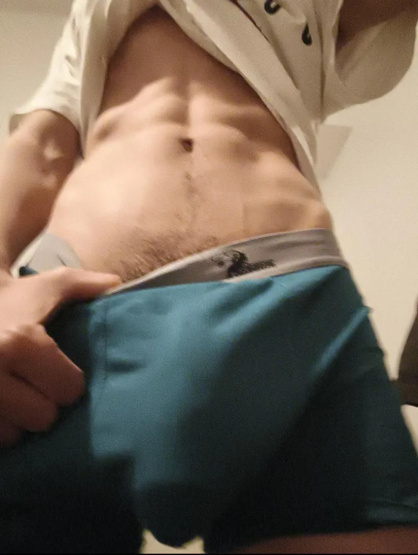 What would you do if i entered your stall like this