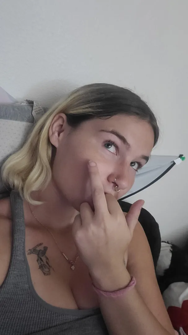 Worship my middle finger