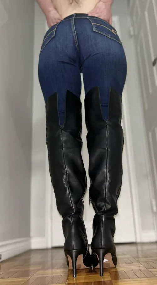 Your view before I sit on you