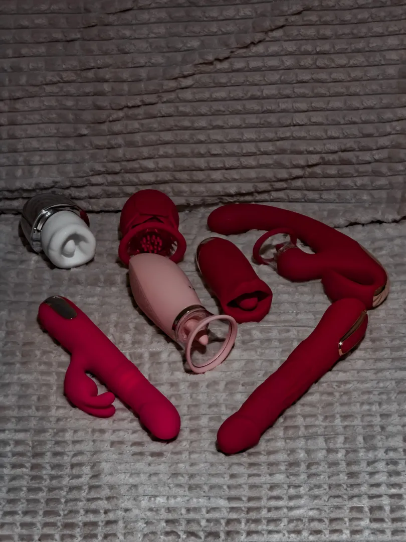 1 of 2 drawers collection with vibrator