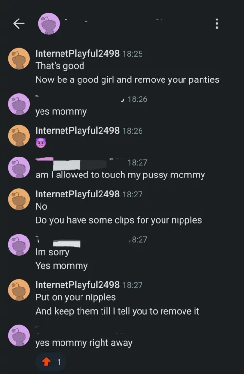 25 F Dom Looking for a F Sub who can follow orders and send pics  And a little proof that I'm a good Mommy 