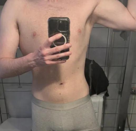 26 [M4M] Bi fit lad looking for other straight/bi lads for fun, got snap 20-28 only Edinburgh/Newcastle