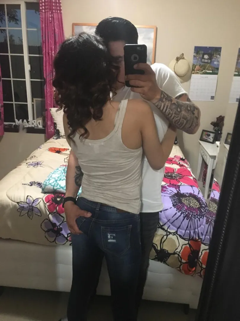 28/26 MF4M Logan Sq - Young couple looking for bi male
