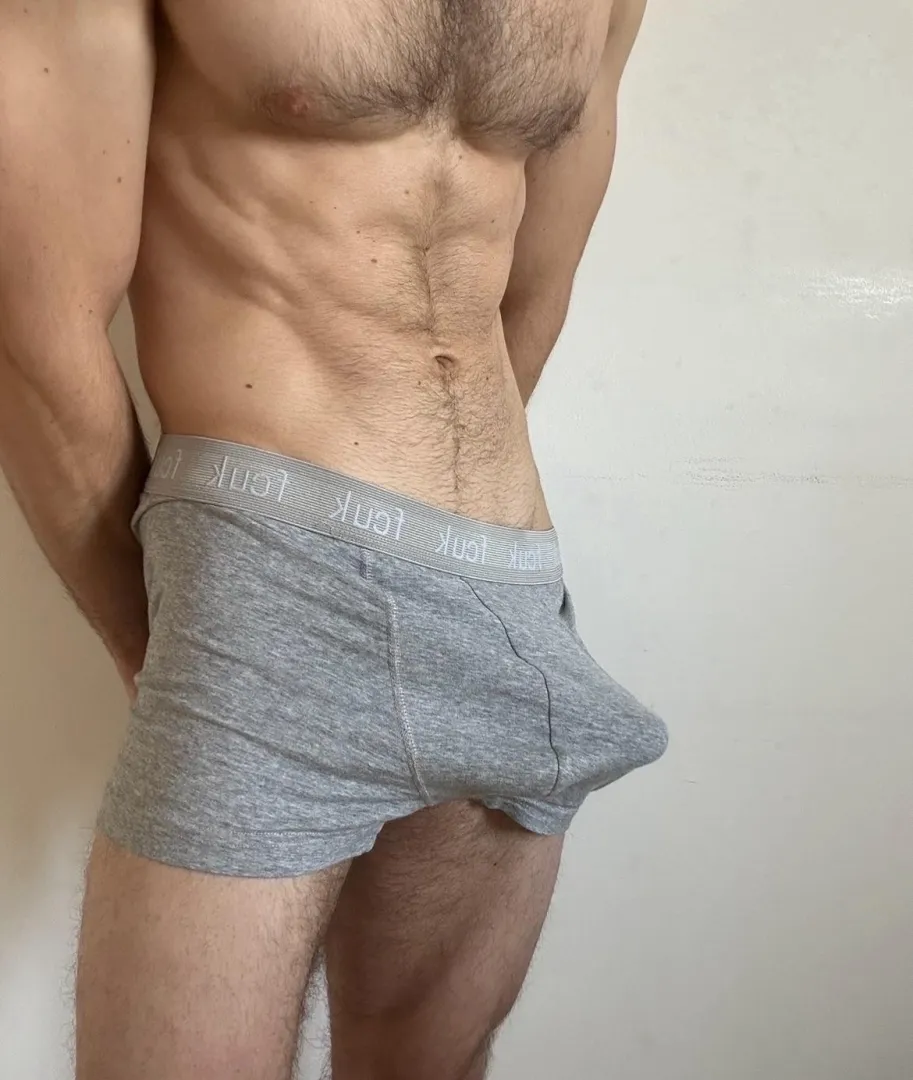 (30) apparently grey briefs look superior to any other colour…Is this true?