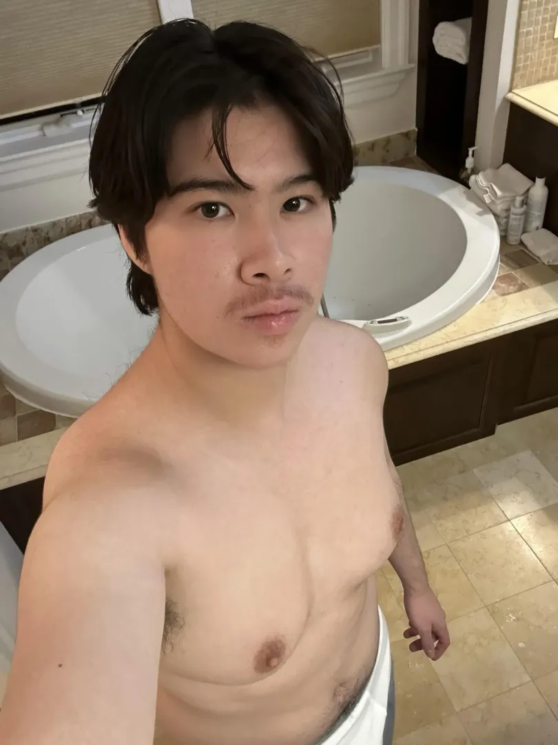 Been sharing more of me on my OF lately. Free link in bio 