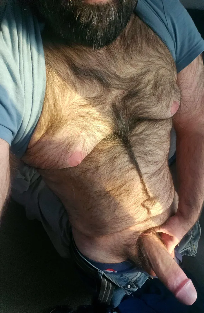 Big daddy cock needs a mouth [35]