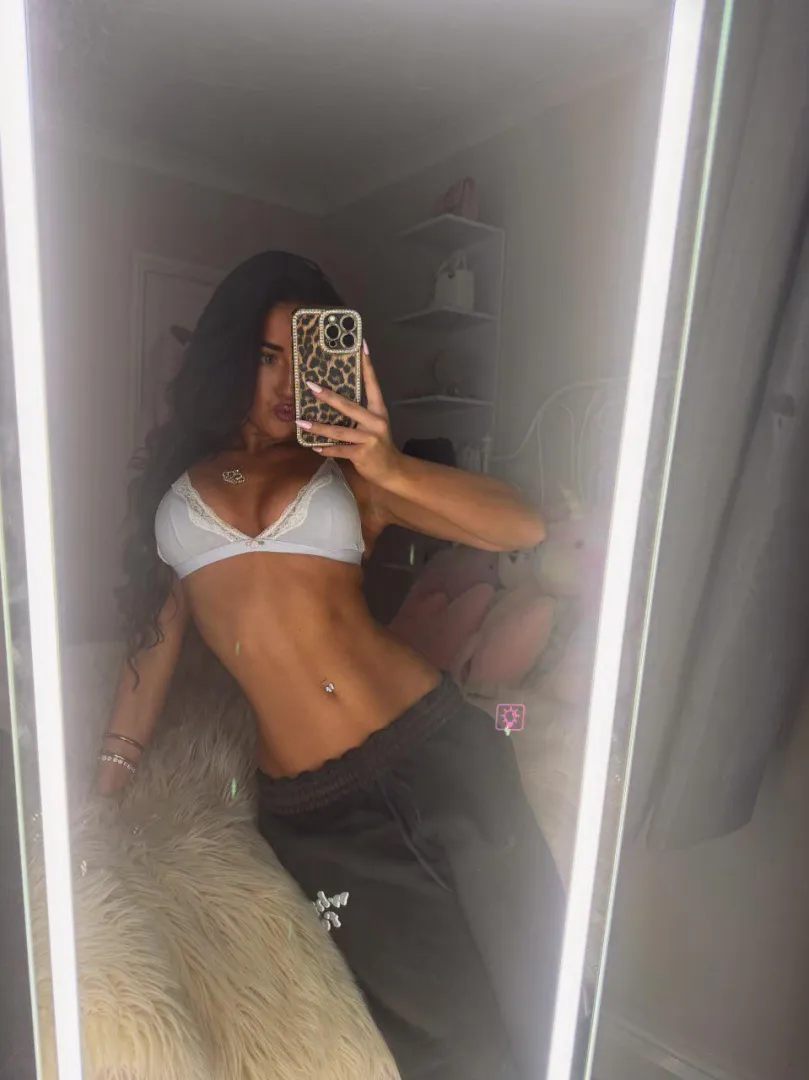 Brunette in white lingerie is classic hott xoxo