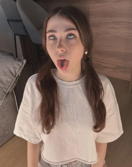 Crossed eyes and a tongue out, your daily dose