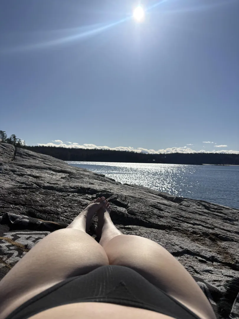 Cute kitty stuffing these panties