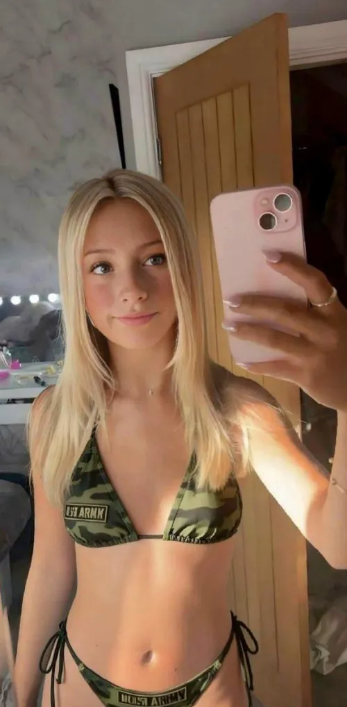 Daddy, do you mind our age gap?