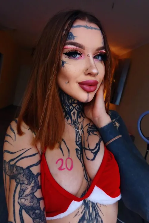 Do you think there is a tattoo under the bra?