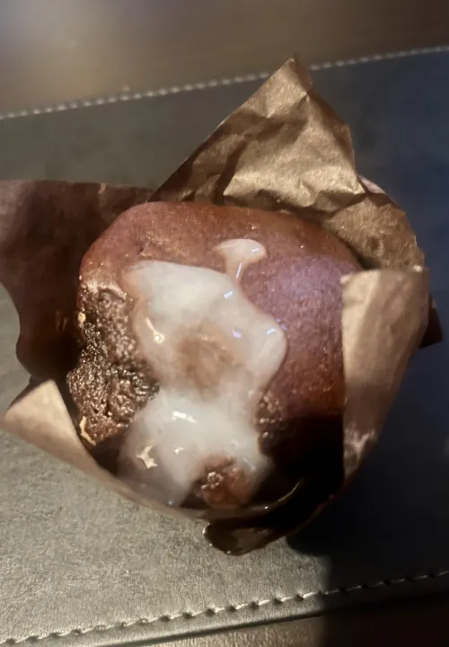 First time topping off a muffin.