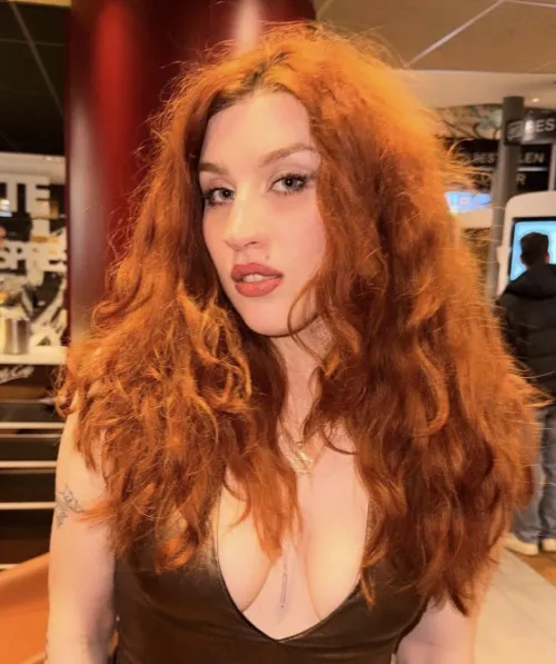 Hey there , I’m Kira