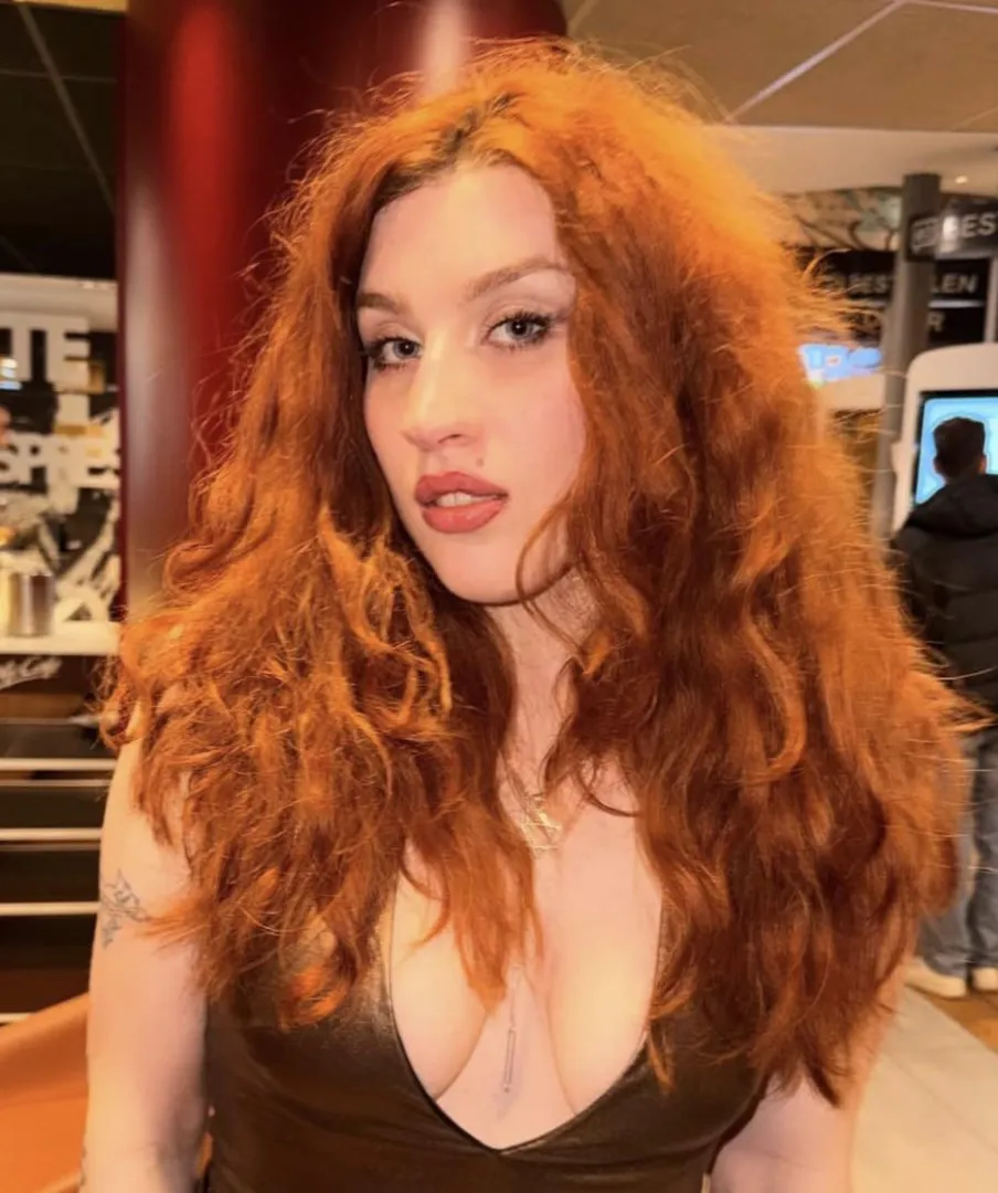 Hey there , I’m Kira