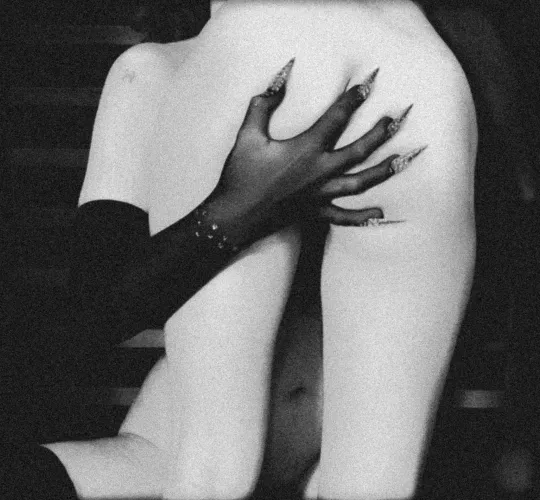 I pay attention to my shadow, in exchange, she's good to me