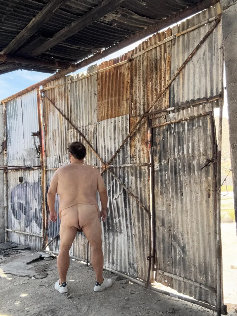 Just sneaking some pics in an abandoned building