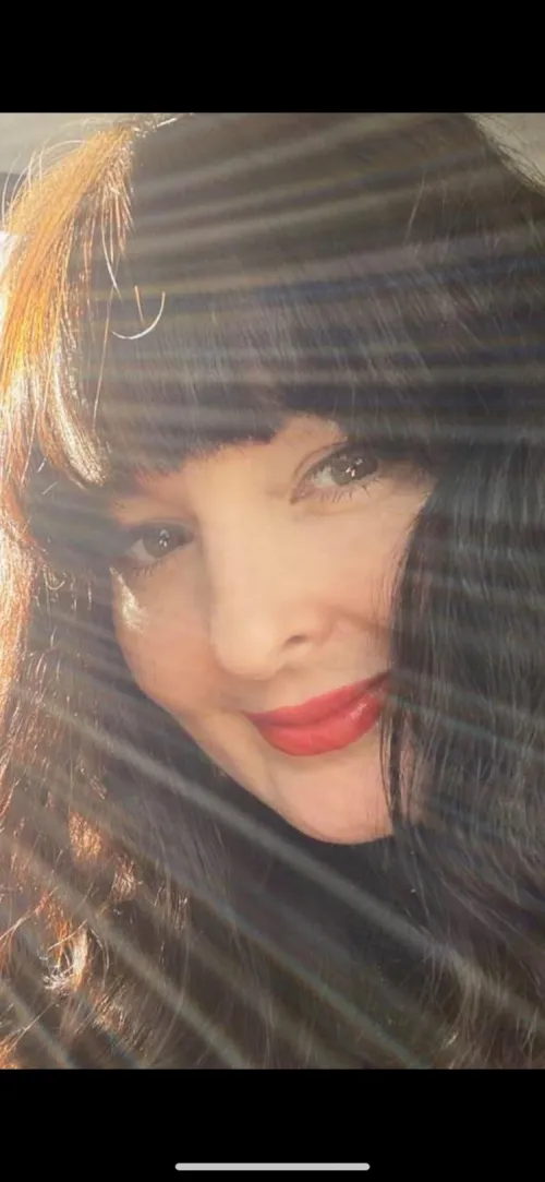 Lei sempre più bella e affascinate … il tempo si d fermato per lei.