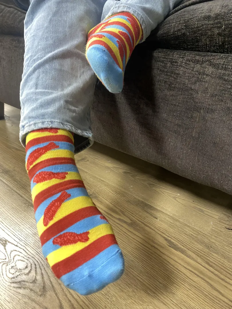 Let me shove my feet in your face and I’ll give you a prize ;)