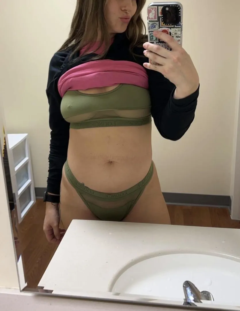 Matching set at work