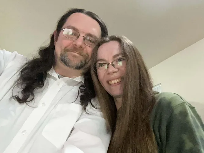 MF4F 43m39f Looking for a submissive BBW for BDSM play