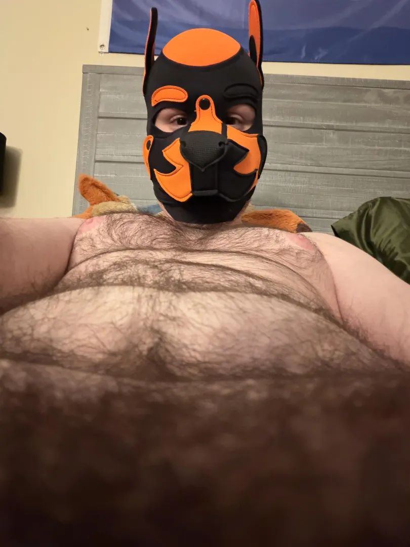 Mmmmm that’s it pup, your muzzle feels so nice, you’re being such a good pup for me