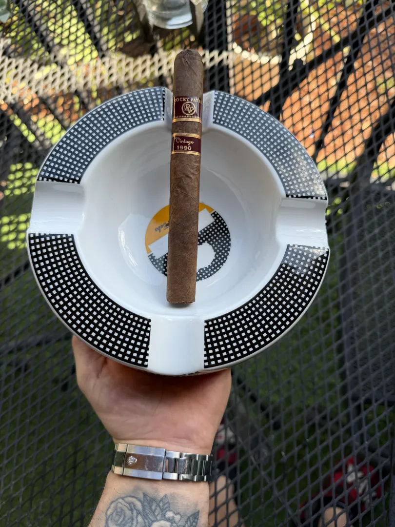 Rocky Patel Vintage 1990 - read the reviews on - https://vitolapedia.com/ - and decided it was solid for a day smoke. Curious to hear everyone feedback on the updates to the site.
