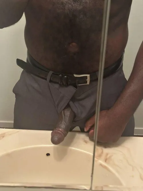 Sexy ladies hit my inbox