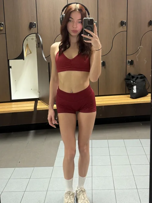 Showing off in my red gym set (OC)