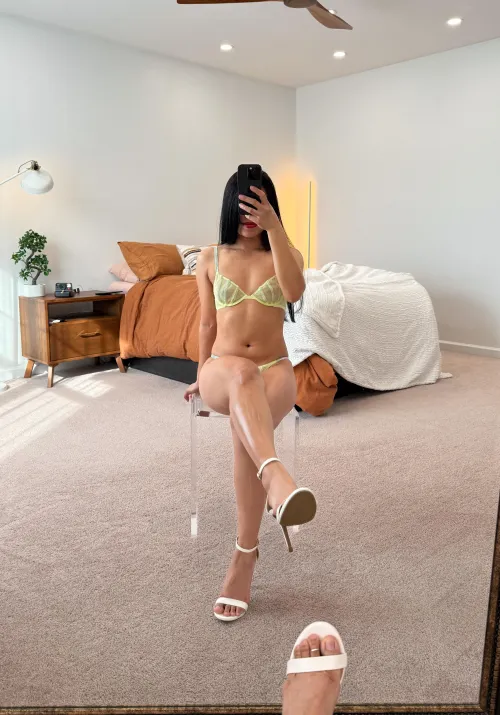 The heels always stay on