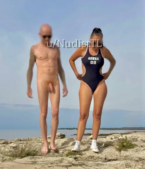 When wife wants me naked it’s not a question. And the same rules for you if you join us❤️