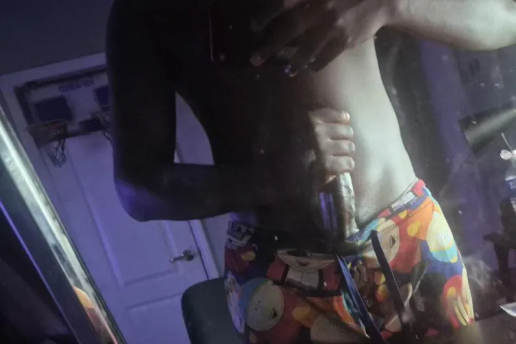 Who want some teen dick