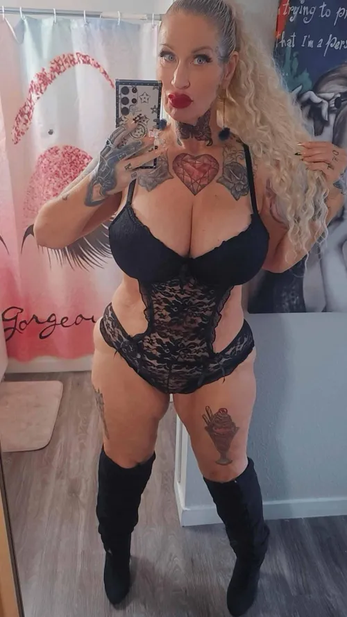 Would men on Reddit fuck a milf like me?