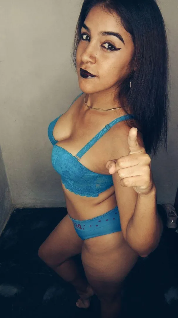 You like the personalities of dominant women