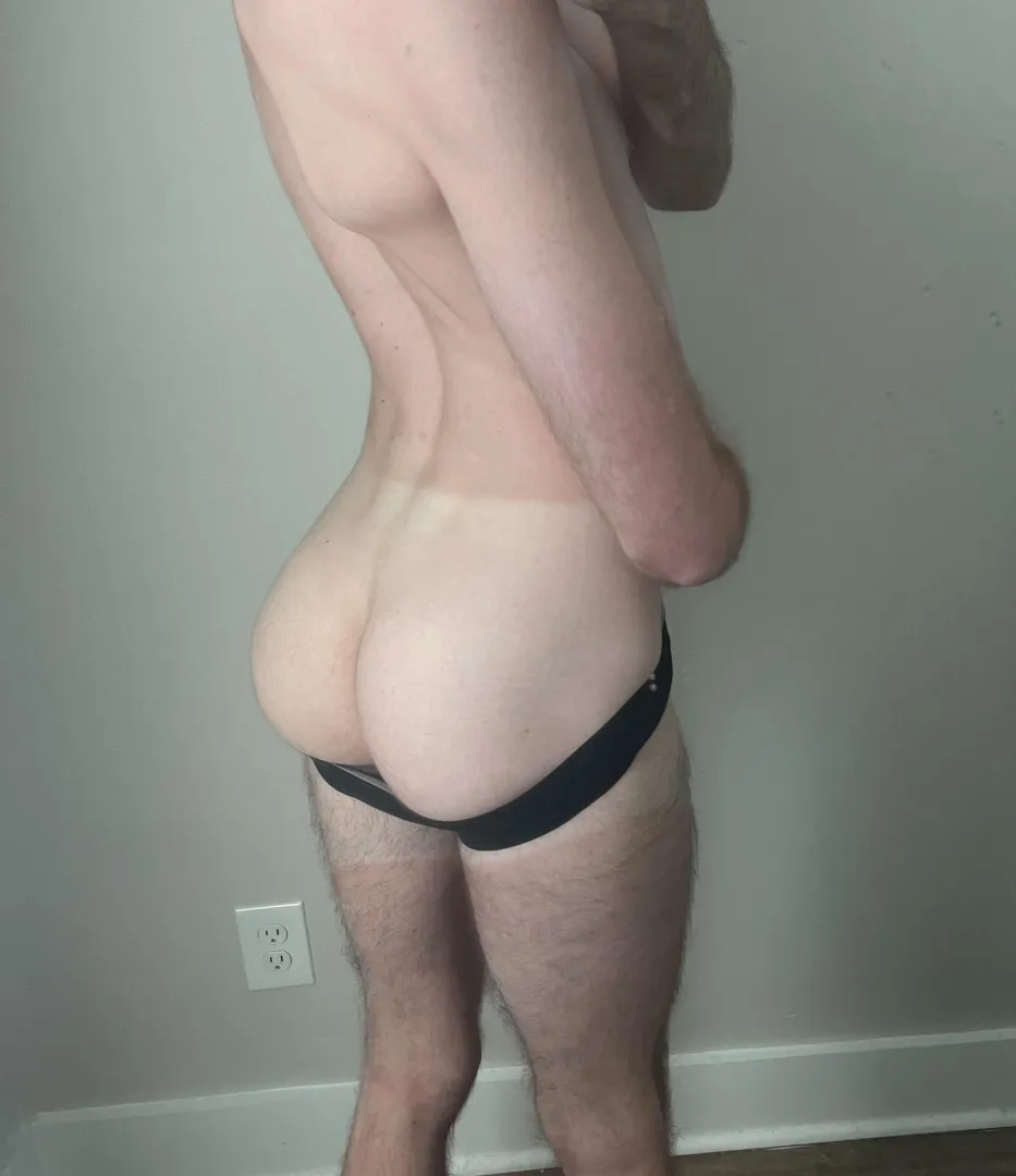 (22 pa) undies keep falling off!