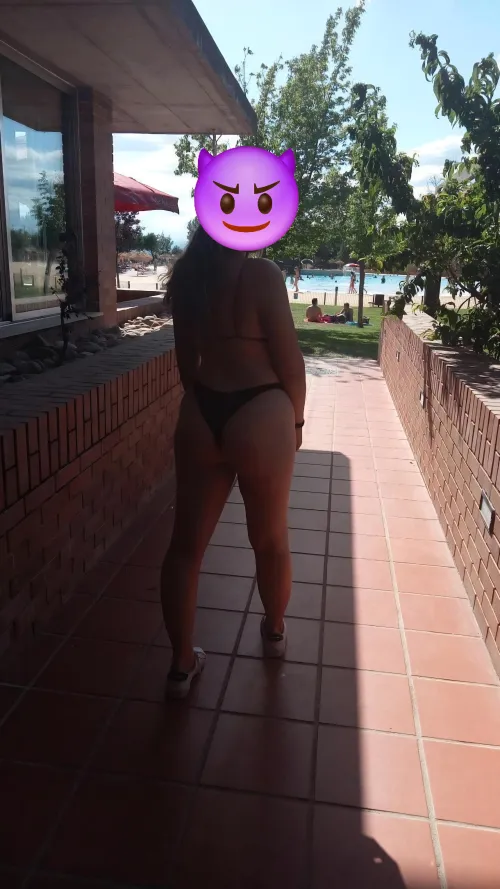 Casal procura outro casal