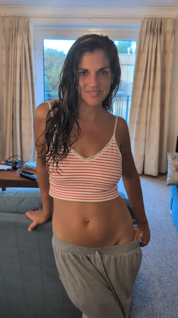 F48. Real mom for men who like their woman all natural