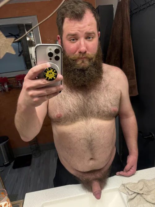 Fresh outta shower. Wanna help?