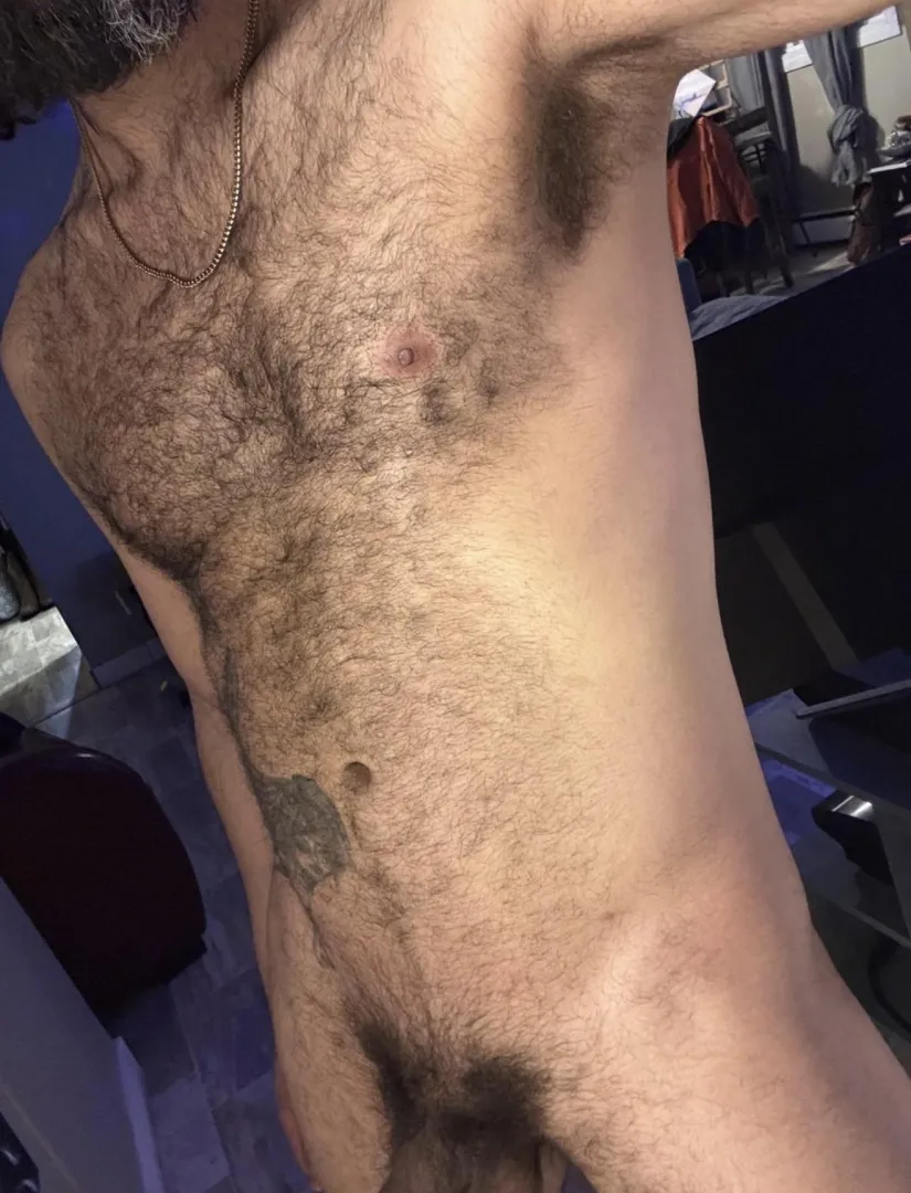 Looking for Jo buds, 39 interested in finding a gooner bud. Musk4musk if you’re interested in that. HMU if youre actually interested in gooning with a hairy bro