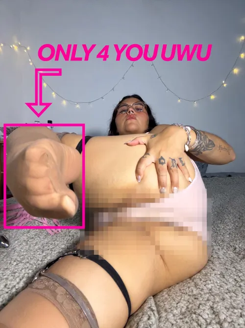 My feet are practically see-through nylon, and I'm sweating so much taking these photos. Someone should take care of that, and it should be you