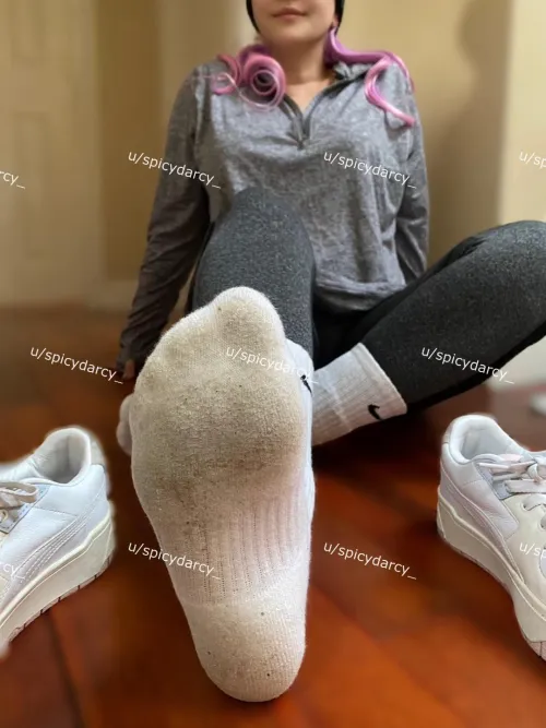 My Nikes wanna be sniffed [selling] [USA only]