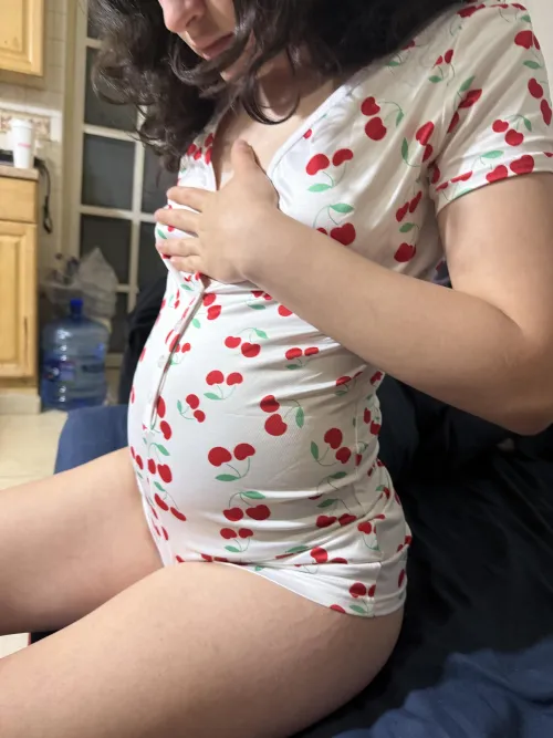 My tummy always gets like this after eating, does anyone know why? ‍