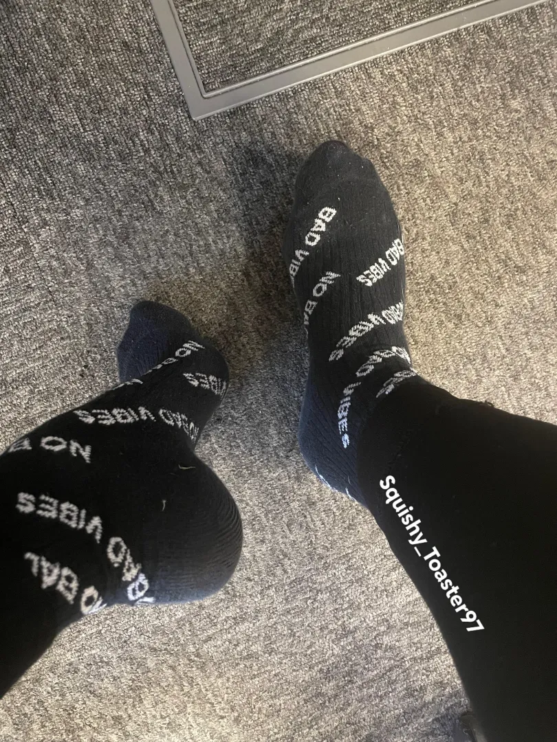 Strongly scented workout socks from a gym/ martial arts babe ‍♀️