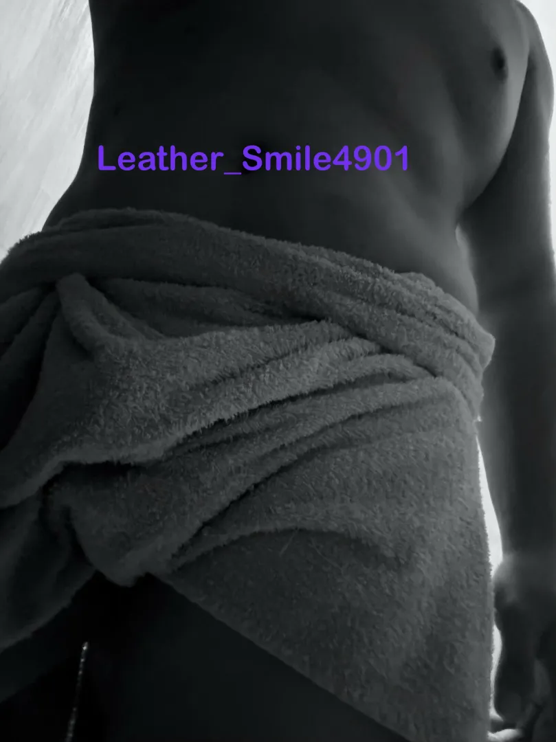 Tell (m)e this doesn’t turn you on 