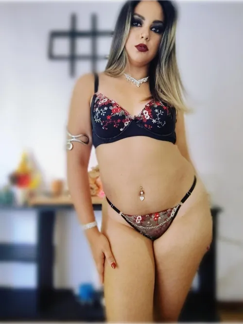 this little shine has you hooked already