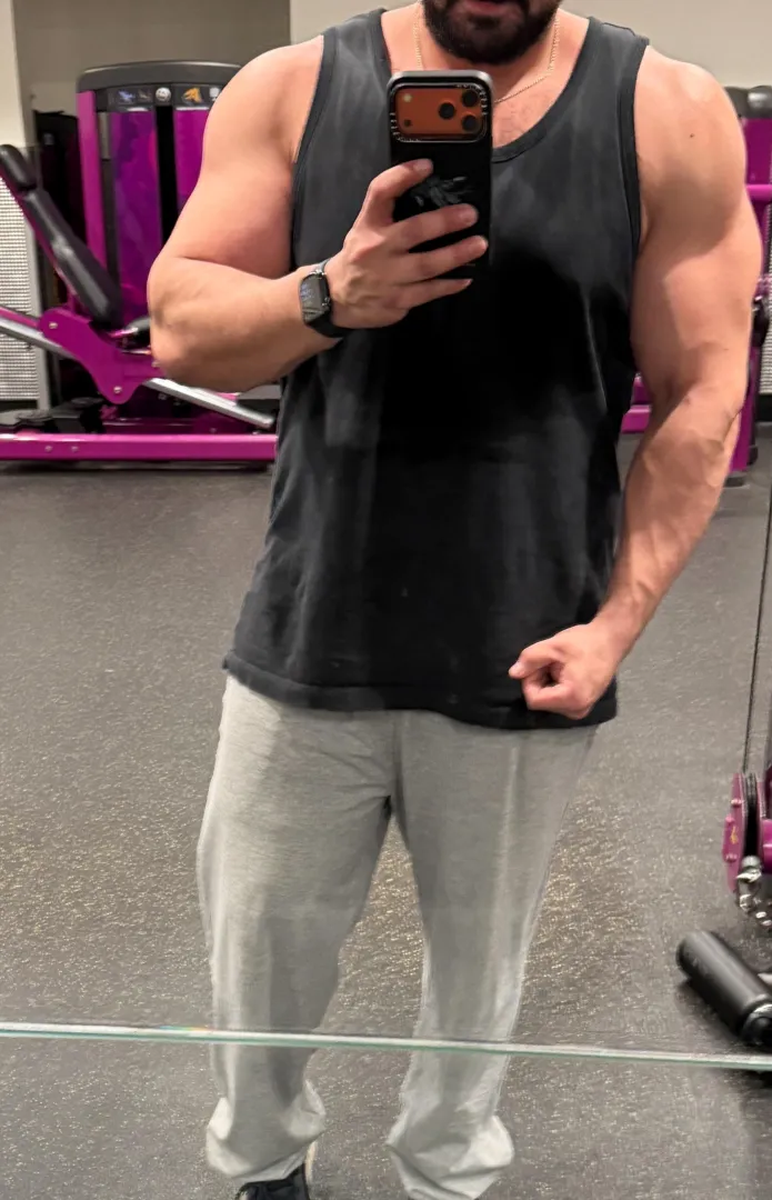 [36][M4MF/F] [Butler] looking to join a couple that’s looking for MFM or just any neglected wife or BBW (bigger the better)