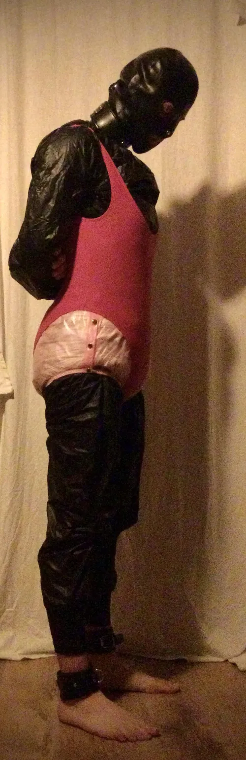 Diapered sissy