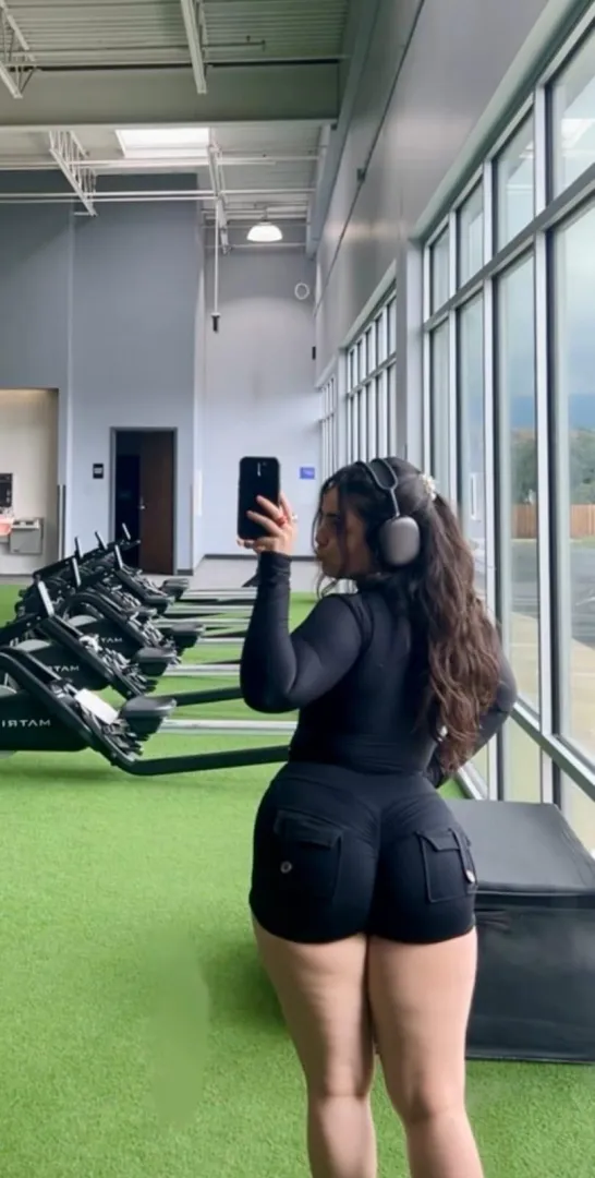 Every day are a glutes day