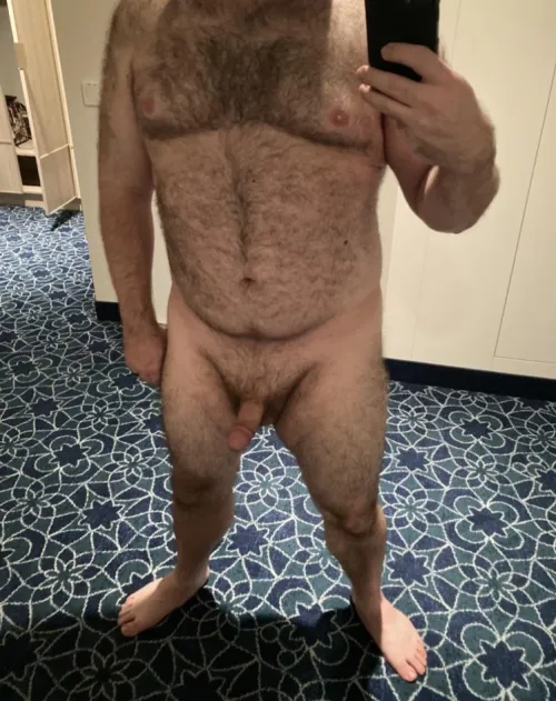 I love the full-wall cabin mirrors!